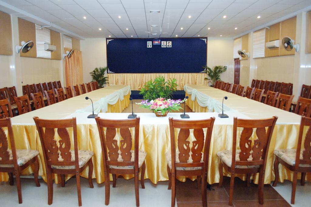 Reaksmey Battambang Hotel Kamer foto